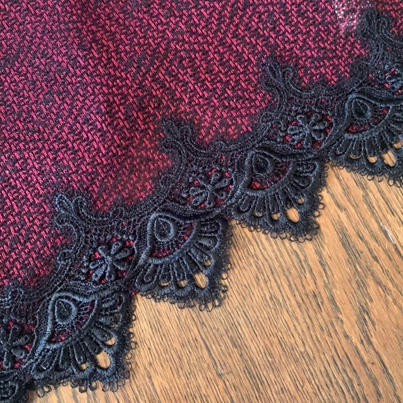 Red & Black Weave Lightweight Sweater, Cowl Neck, XS - Picture 8 of 8